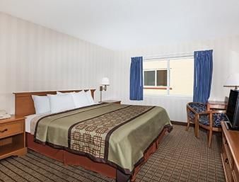 Days By Wyndham Suny Motel 2*