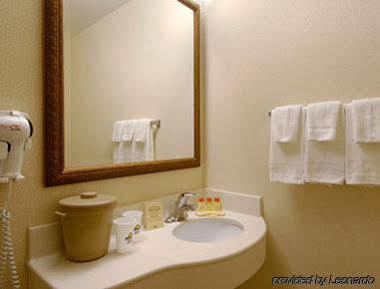 Days By Wyndham Suny 2*